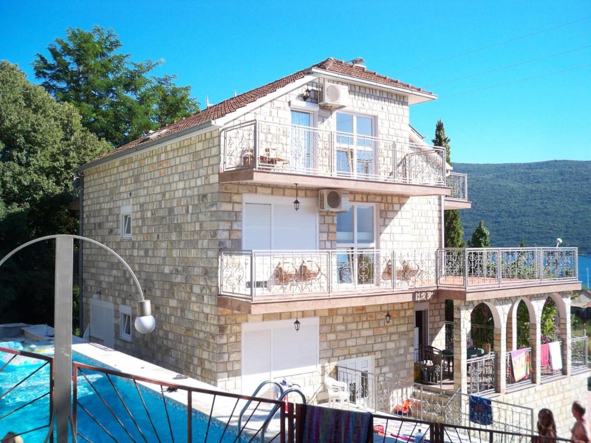Vila Corovic Kumbor Extérieur photo