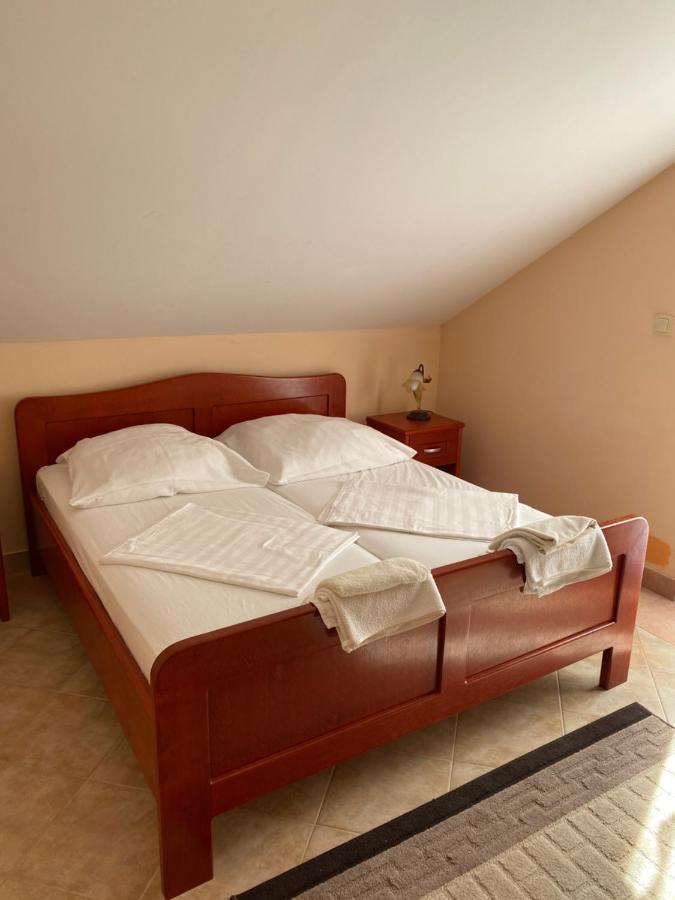 Vila Corovic Kumbor Chambre photo