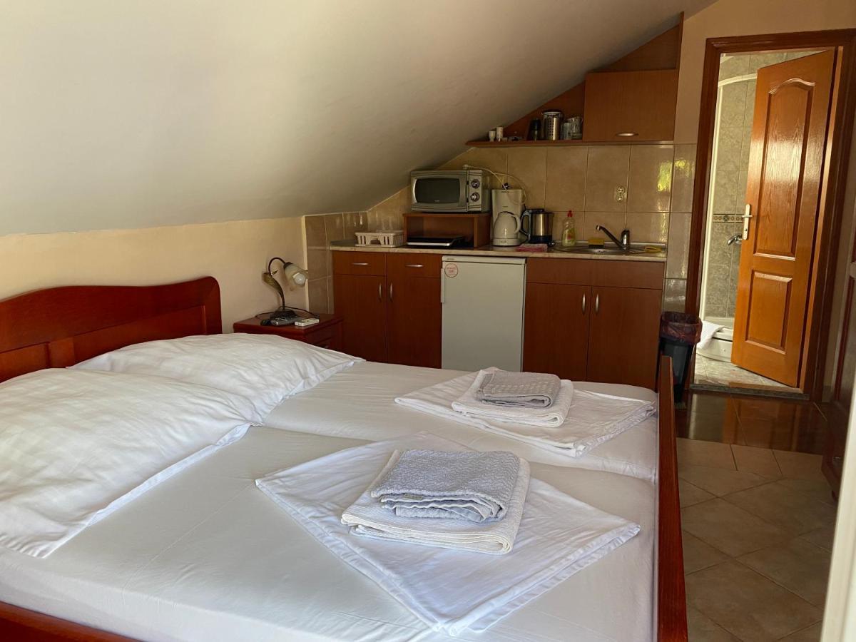 Vila Corovic Kumbor Extérieur photo