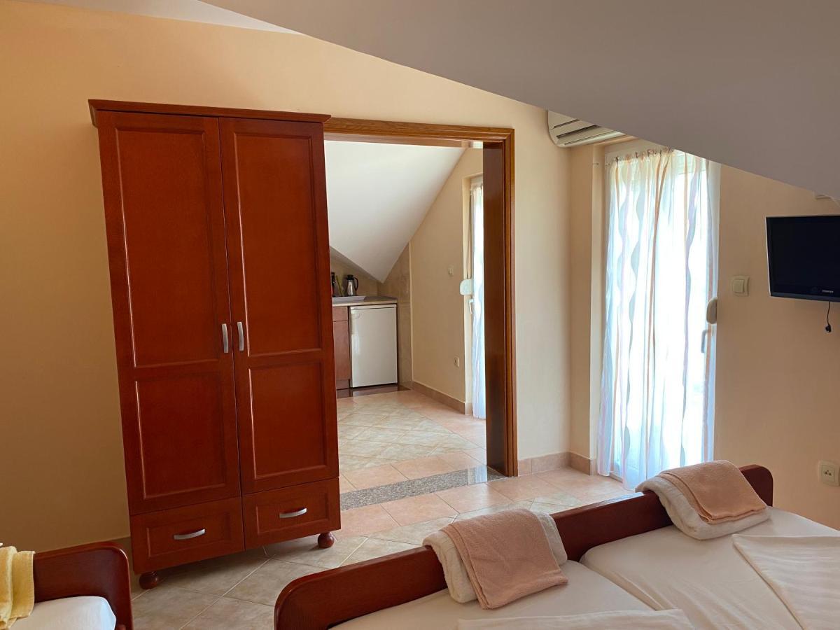 Vila Corovic Kumbor Extérieur photo